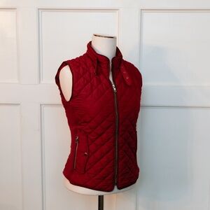 Red Quilted Vest Size S Gold Zipper Puffer Y2K Chocolate USA